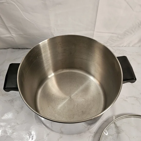 FARBERWARE Stainless Steel Impact Bonded 8QT Stock Pot W/Glass LID - Picture 2 of 4